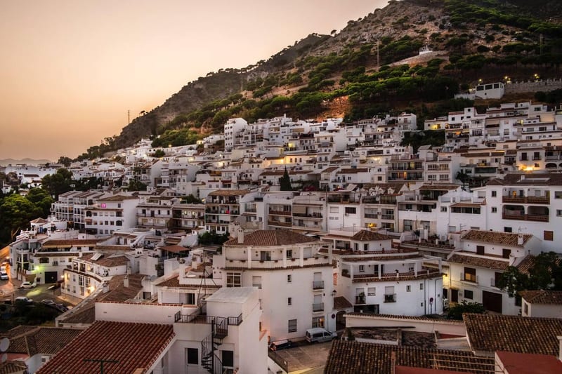 Whitewashed streets of Mijas pueblo on the Costa del Sol